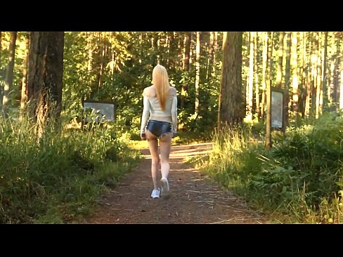 ❤️ Bela virino moviĝas malrapide, ne nuda video ️ Anala video ĉe ni % eo.sexafinkarasskaz.ru% ❌️